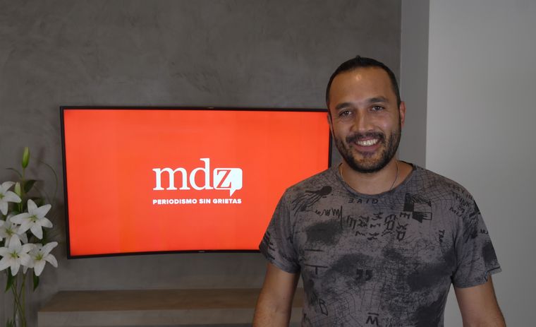 Fernando Espinoza habló de todo. Foto: Rodrigo DAngelo / MDZ