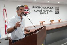 Ulpiano Suarez habló de alternativa al gobierno nacional en un encuentro de la UCR&nbsp;&nbsp;
