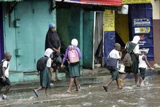 En muchas zonas, la sequía dejó paso a inundaciones muy relevantes. Foto: Efe. En muchas zonas, la sequía dejó paso a inundaciones muy relevantes. Foto: Efe.