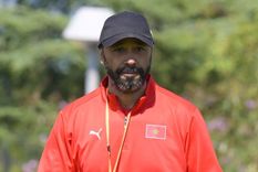 Tarik Sektioui, DT de Marruecos, dio su opinión sobre lo que pasó en el partido debut ante Argentina. Foto: @equipedumaroc