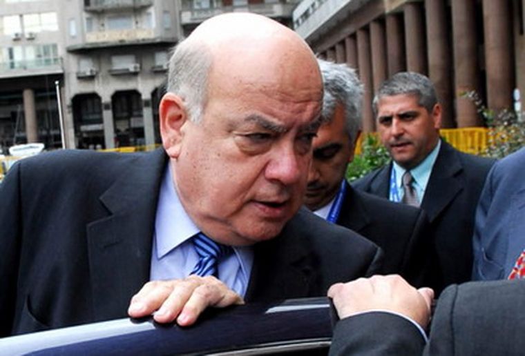 José Miguel Insulza, en El Salvador.