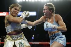 iba a pelear por el titulo del mundo y el coronavirus le dio un golpe al menton