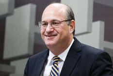 ilan goldfjan acepto la propuesta de jair bolsonaro y sera candidato para el bid