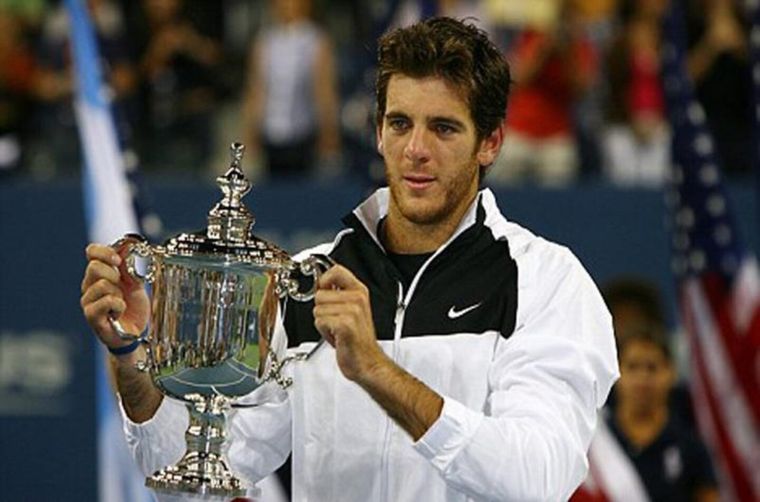Del Potro, con el trofeo obtenido en el US Open 2009. Foto: Archivo