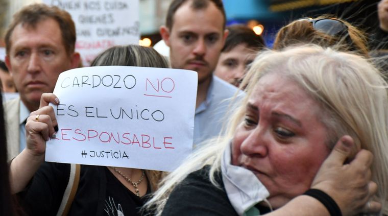 El dolor de los familiares de los menores Foto: TELAM