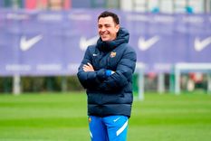 Xavi Hernández Xavi ya tuvo contactos con el delantero que quiere para Barcelona. Xavi Hernández Xavi ya tuvo contactos con el delantero que quiere para Barcelona.