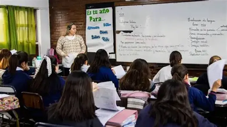 Uno de los riesgos que más se repite en los discursos educativos es quedarse en la buena intención. Uno de los riesgos que más se repite en los discursos educativos es quedarse en la buena intención.