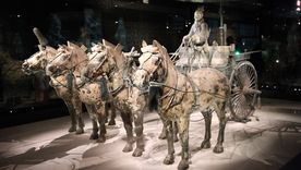 descubren dos antiguos carruajes en el mausoleo del emperador qinshihuang, en china descubren dos antiguos carruajes en el mausoleo del emperador qinshihuang, en china