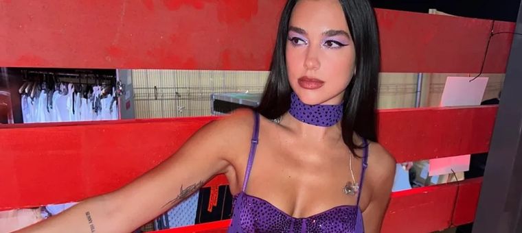 Dua Lipa revoluciona las redes cada vez que publica algo. Foto: Instagram @dualipa