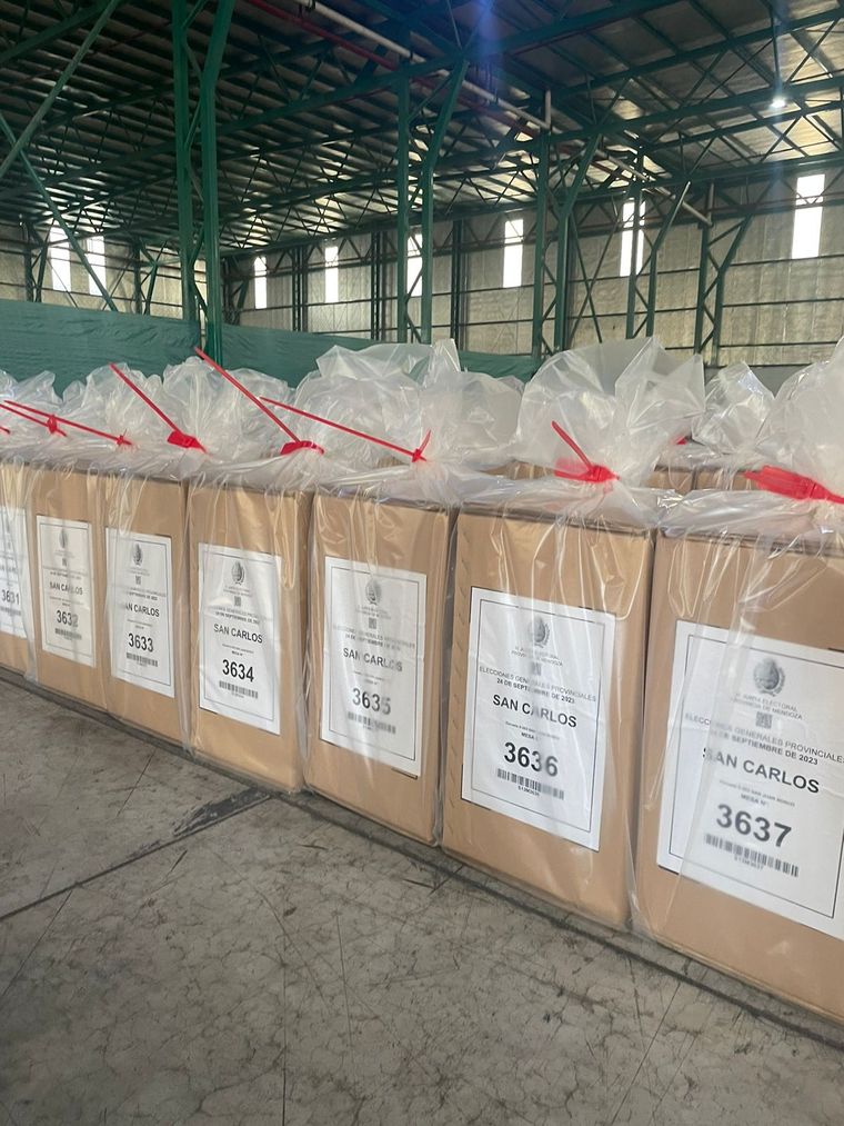 Las urnas ya se encuentran en la empresa a cargo de la logística Foto: Poder Judicial de Mendoza.