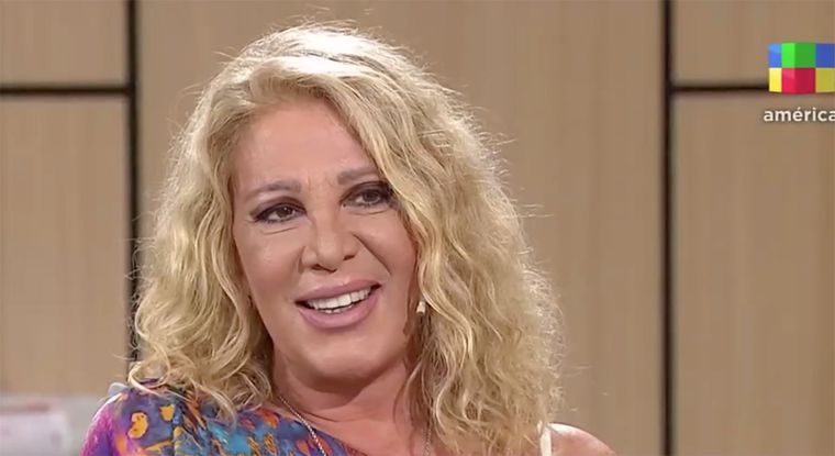 CALIENTE. REINA REECH ENFRENTO LOS RUMORES.