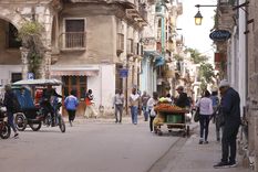 El asedio petrolero de Estados Unidos a Cuba afecta a varios sectores.