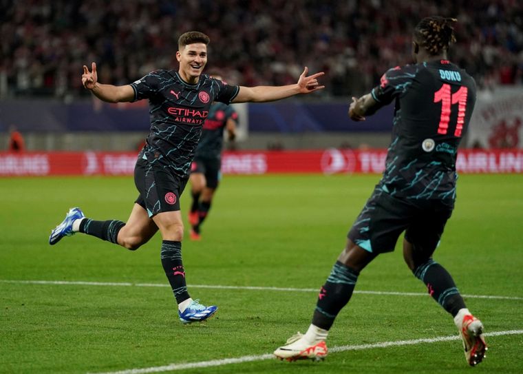 Julián, máxima figura del triunfo del City: golazo y asistencia en 12 minutos