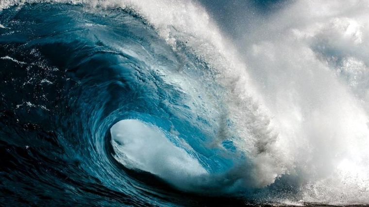 La ola es un peligro para las embarcaciones. Foto: LaVanguardia.