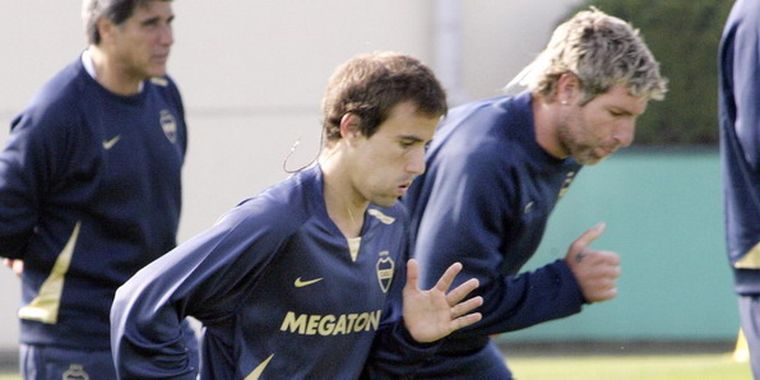 Palacio y Palermo, la exitosa dupla Xeneize estaría en el debut del torneo. Foto: NA