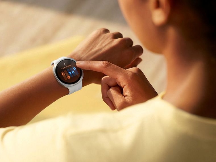 La línea Galaxy Watch9 transforma el registro del pulso en puntuaciones útiles de carga cardiovascular. La línea Galaxy Watch9 transforma el registro del pulso en puntuaciones útiles de carga cardiovascular.