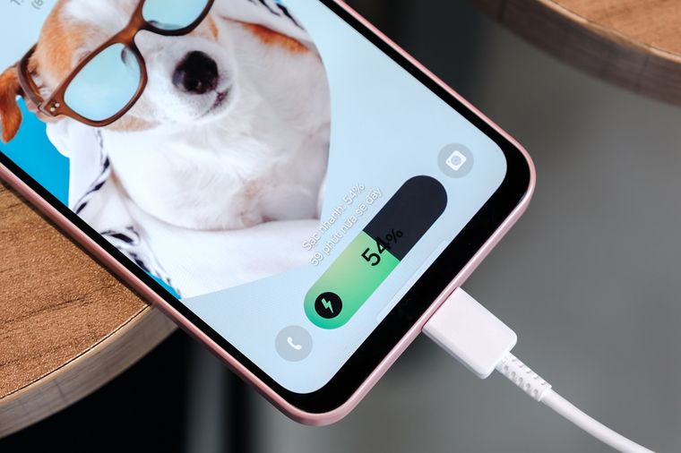 Samsung SDI lidera las pruebas de esta nueva tecnología de doble celda. Samsung SDI lidera las pruebas de esta nueva tecnología de doble celda.