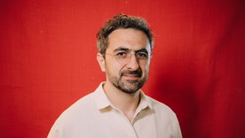 El jefe de Microsoft AI, Mustafa Suleyman, apuesta por la Autosuficiencia en IA para mitigar los riesgos de depender de un solo socio externo. El jefe de Microsoft AI, Mustafa Suleyman, apuesta por la Autosuficiencia en IA para mitigar los riesgos de depender de un solo socio externo.
