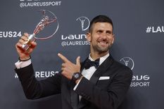 “La persona que revisa mi pasaporte, ¿me llevará, me detendrá de nuevo o me dejará ir?” Foto: EFE “La persona que revisa mi pasaporte, ¿me llevará, me detendrá de nuevo o me dejará ir?” Foto: EFE