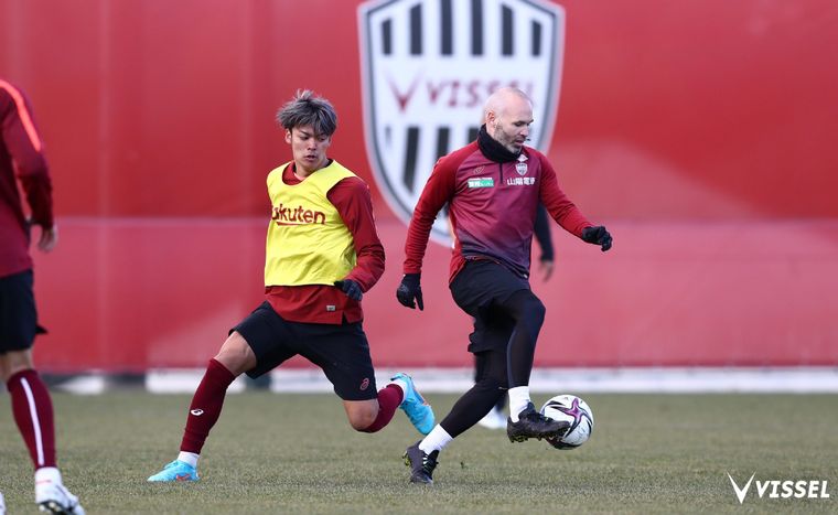 El español se prepara para el inicio de un nuevo año. Foto: @visselkobe
