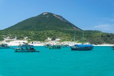 Praia do Farol es una playa de las más preservadas de Arraial do Cabo, en el estado de Río de Janeiro.