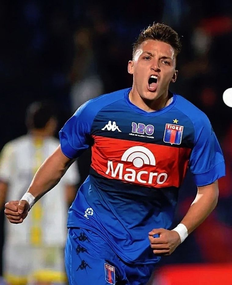 Retegui es el goleador del campeonato con Tigre.