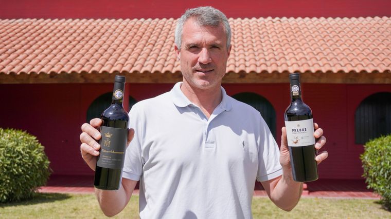 Juan Bruzzone es uruguayo, pero desde hace ya 27 años se dedica a elaborar vinos en Mendoza. 