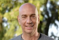 La militancia libertaria le pidió a Diego Santilli que se pele. La militancia libertaria le pidió a Diego Santilli que se pele.