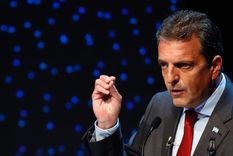 Massa sufrió en el debate las consecuencias de ser candidato - ministro Foto: EFE