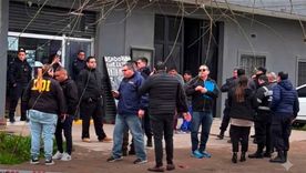 Una violenta pelea en una carnicería de Escobar entre el dueño y un herrero, finalizó con ambos muertos. Una violenta pelea en una carnicería de Escobar entre el dueño y un herrero, finalizó con ambos muertos.