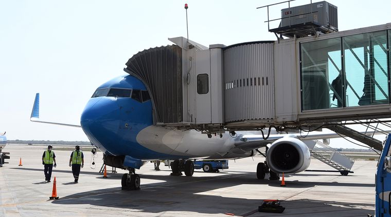 En los últimos días ha habido un notable aumento de los pasajes a destinos nacionales Foto: ALF PONCE MERCADO / MDZ