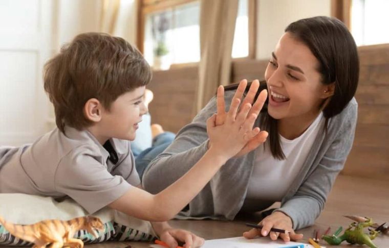 De esta manera fortalecerás la autoestima de tu hijo Foto: Shutterstock