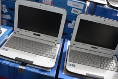 la dge entregara unas 5.000 computadoras con conexion a internet la dge entregara unas 5.000 computadoras con conexion a internet