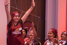 Dominga Eugenia Aguilera festeja el primer puesto en el concurso de la empanada salteña. Foto: Turismo Salta