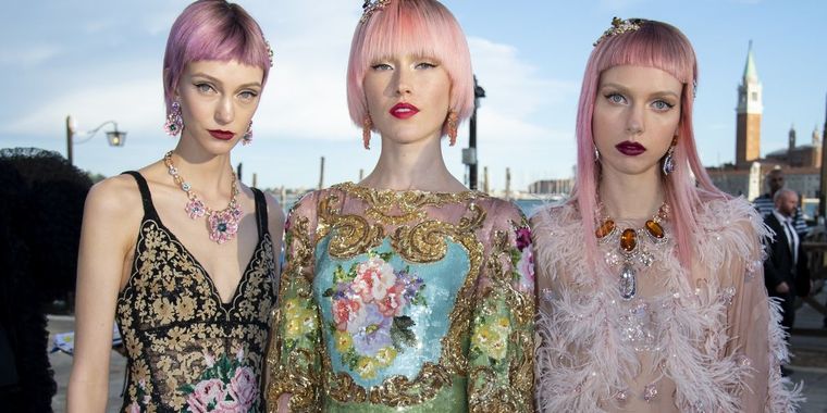 Las celebridades más importantes se reunieron en Venecia para el magistral desfile de Dolce&Gabbana Foto: POW! Showbiz