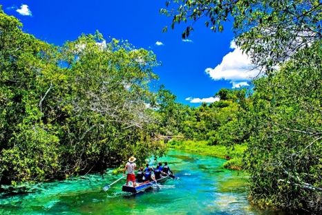 Un lugar para el ecoturismo. Un lugar para el ecoturismo.