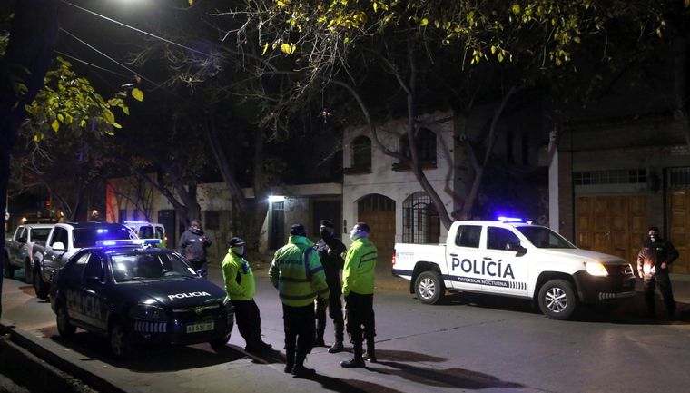 La Subdirección de Control de Eventos y Locales de Esparcimiento desactivó nueve fiestas clandestinas en distintos puntos de Mendoza. Foto: Prensa Gobierno de Mendoza.