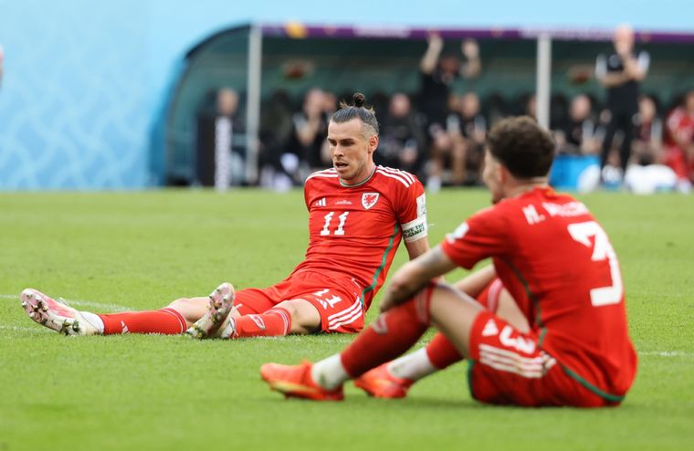 Bale, desolado después de la derrota de Gales contra Irán por 2-0. Foto: EFE