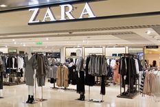 Las etiquetas de Zara tienen mensajes sobre la línea a la que pertenece la prenda: woman, basic o TFC. Foto: inhabitat.com