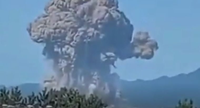 Ante la tragedia, aún las autoridades policiales de China continúan con el proceso de averiguación para poder comprender cuál fue el origen de la explosión en la provincia de Hunan.
