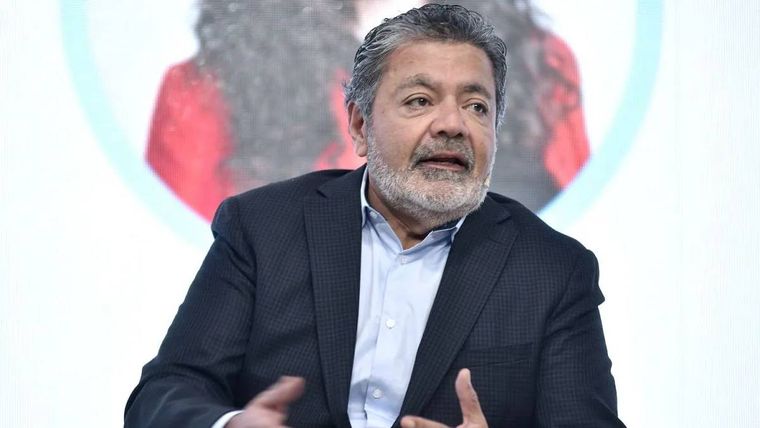 Gerardo Martínez, de la UOCRA, habló sobre las tensiones entre la CGT y el peronismo.