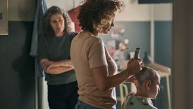 La película está a punto de estrenar en Netflix. La película está a punto de estrenar en Netflix.