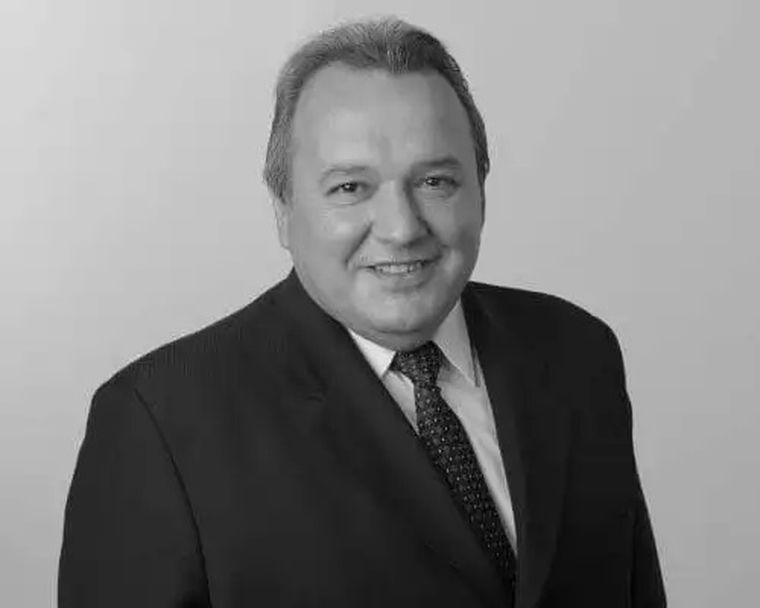 Pese a los esfuerzos del personal sanitario, el excandidato a diputado nacional por Misiones falleció poco después de su ingreso al centro de salud.