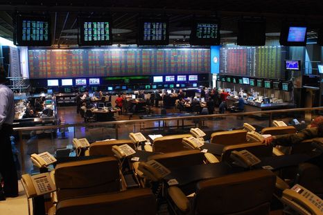 La Bolsa porteña. La Bolsa porteña.