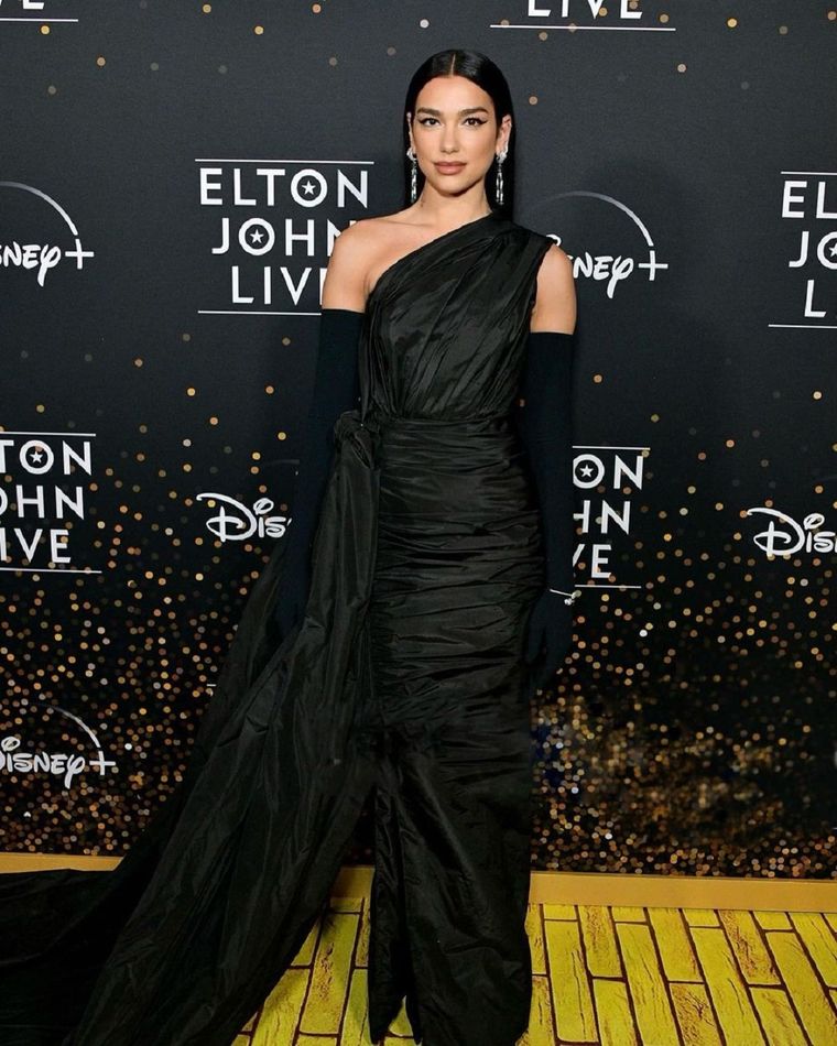 Por fin se cumplió el sueño de Dua Lipa Dua Lipa en el concierto de Elton John. Foto: Instagram