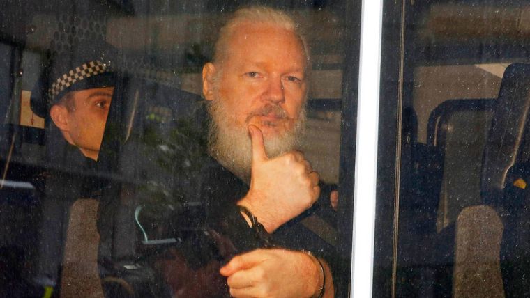Un psiquiatra asegura que Julian Assange podría suicidarse si lo extraditan a Estados Unidos