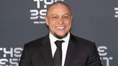 Roberto Carlos fue intervenido del corazón: le colocaron un catéter. Roberto Carlos fue intervenido del corazón: le colocaron un catéter.