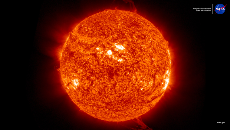 Para la foto de julio se eligió una imagen del Sol visto de cerca, mostrando manchas, energía y zonas calientes que se mueven constantemente en su superficie. Para la foto de julio se eligió una imagen del Sol visto de cerca, mostrando manchas, energía y zonas calientes que se mueven constantemente en su superficie.