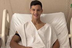 Valentín Carboni fue operado con éxito y arranca su larga recuperación en Racing. Valentín Carboni fue operado con éxito y arranca su larga recuperación en Racing.