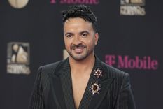 Foto: https://www.latimes.com/espanol/entretenimiento/articulo/2022-03-11/luis-fonsi-revela-detalles-de-su-nuevo-disco-en-estudio